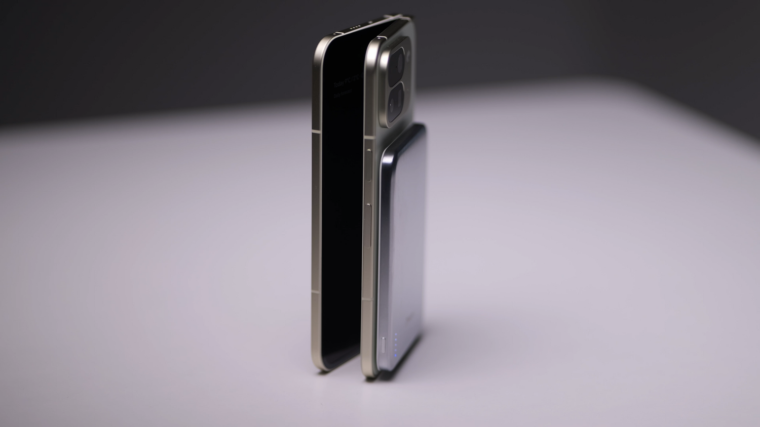 Best Power Bank for Google Pixel in 2026: Qi2 Native, Real Speeds, Tested for Pixel 10