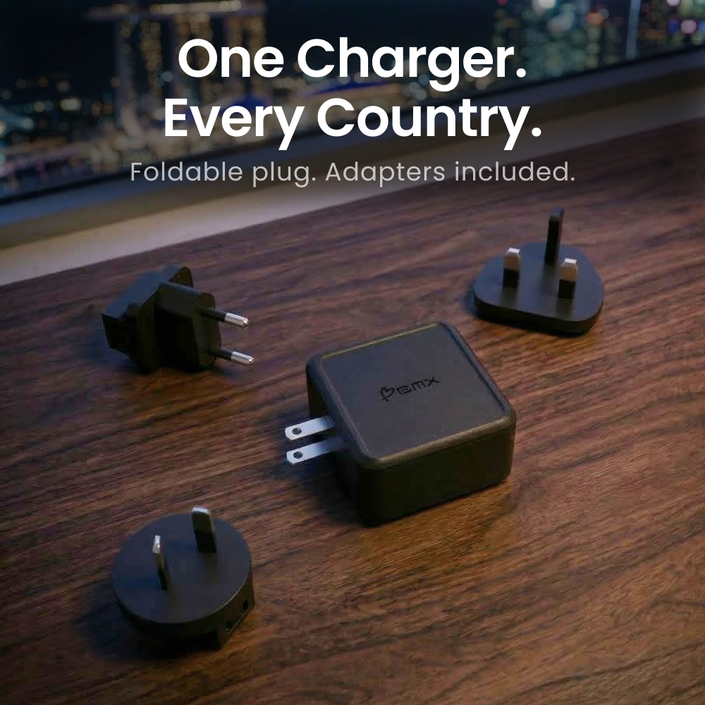 GaNSta™ 140W Laptop Charger (4 Ports, LCD Display)